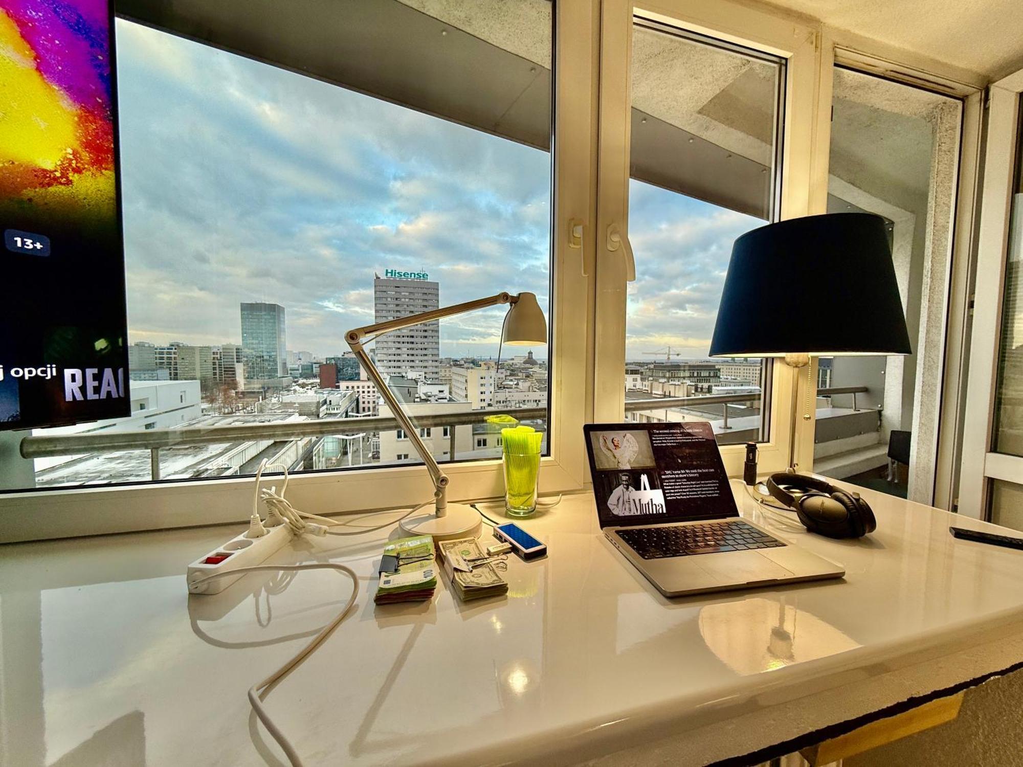 Sawa 7 Wifi8gbs 85'tv 4k Netflix Apartament